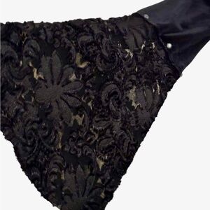 SILVERADO Dreamer Onyx Black Velvet Concho Trim Large Lace Bell Sleeve Sz L $200